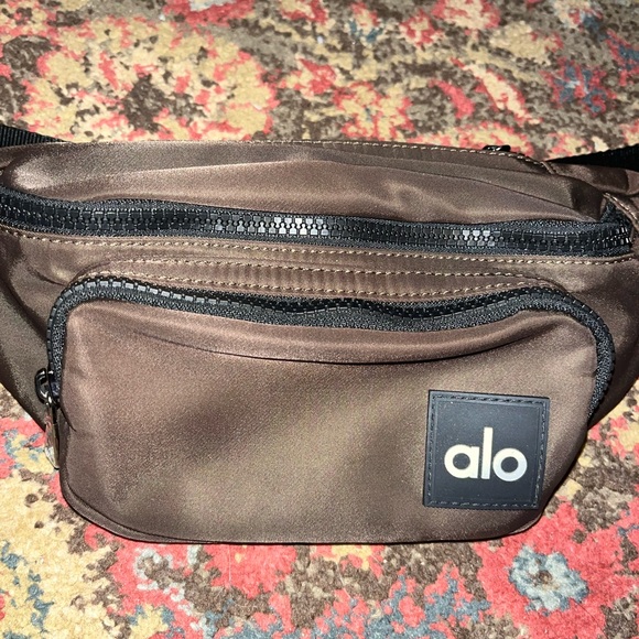 Final price ✨ Alo explorer fanny pack PPP - Picture 2 of 5